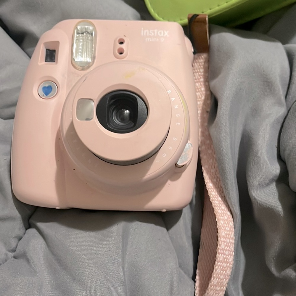 instax camera